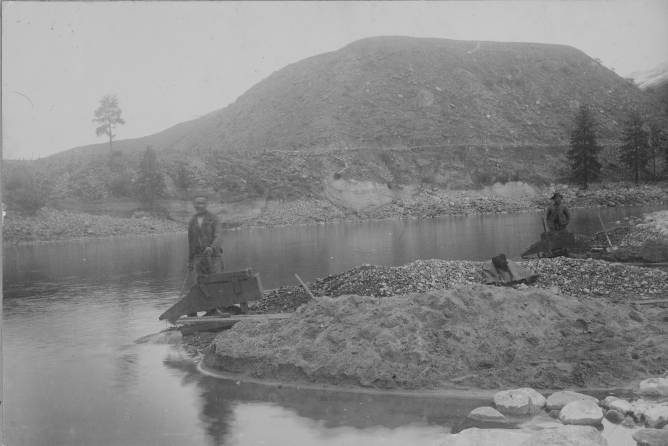 Chinese miners in the Boise Basin — 1870s